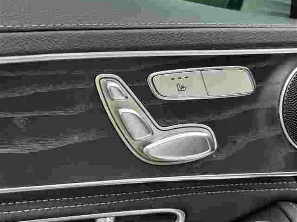 Mercedes-Benz C-Class 2019 — фото 8