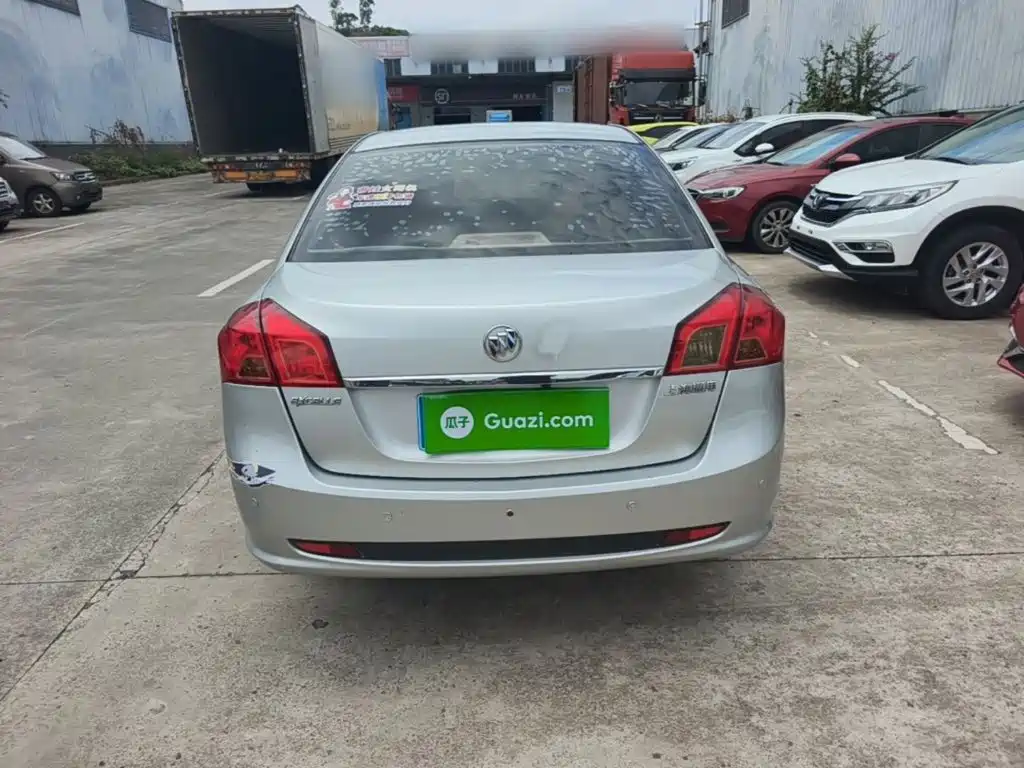 Buick Excelle 2015