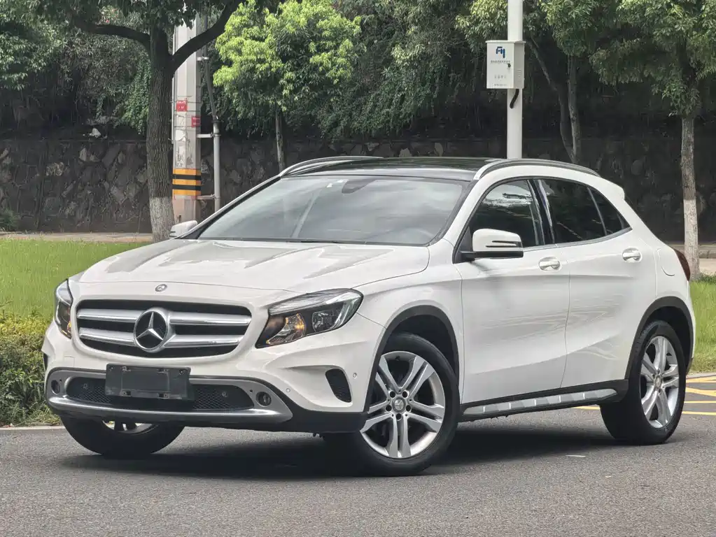 Mercedes-Benz GLA 2017