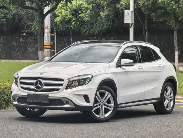 Mercedes-Benz GLA 2017