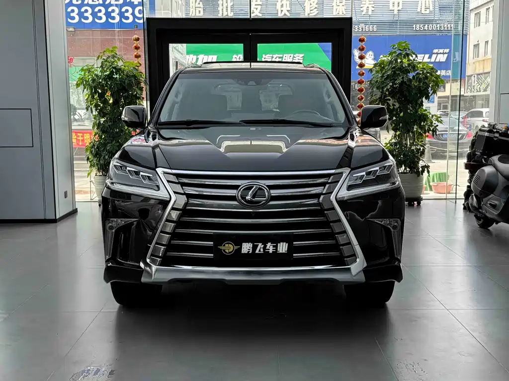 Lexus LX 2020 — фото 2