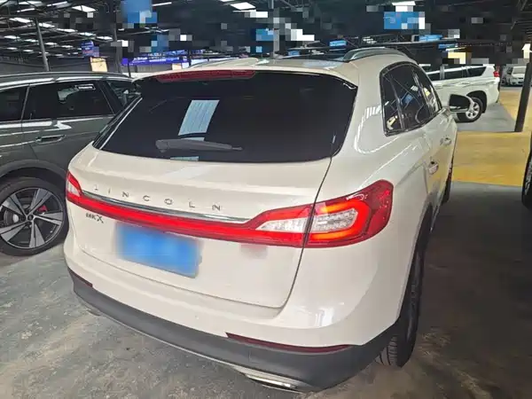 Lincoln MKX 2017