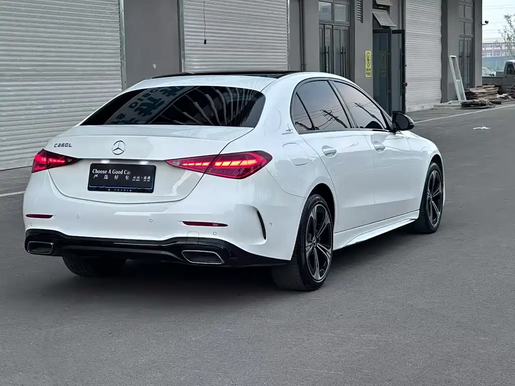 Mercedes-Benz C-Class 2022 — фото 4