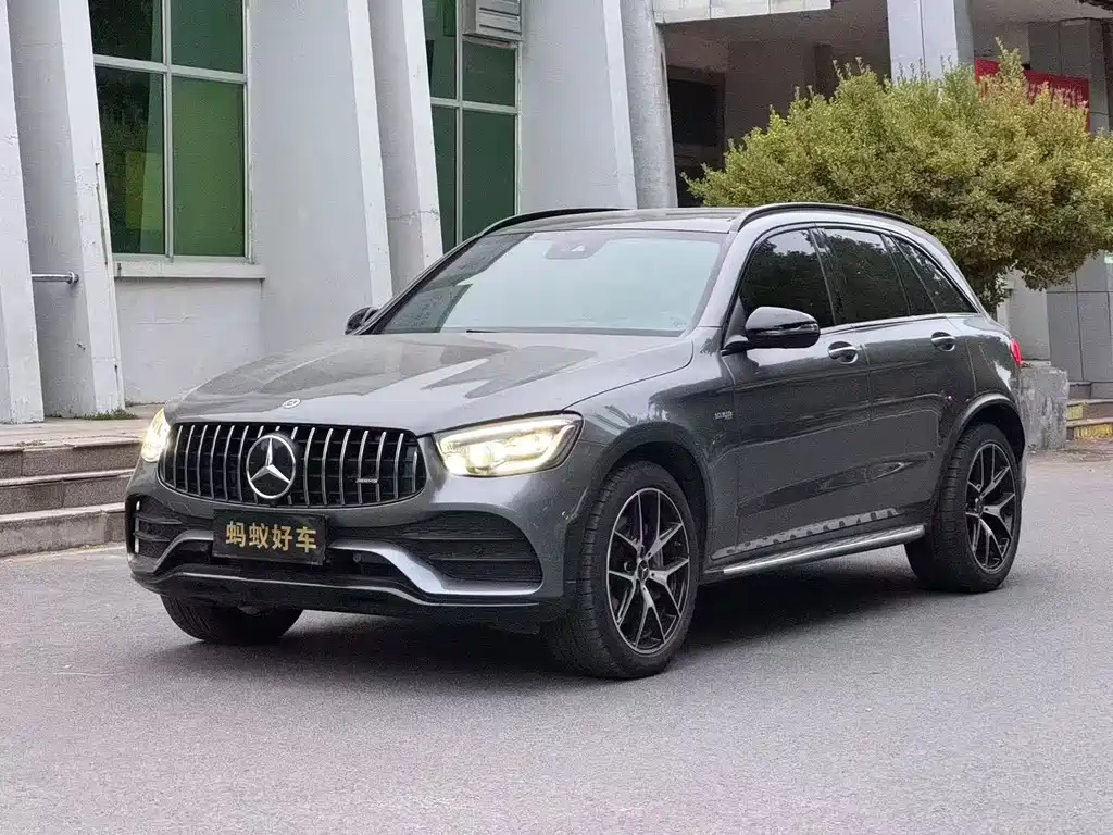 Mercedes-Benz GLC AMG 2022
