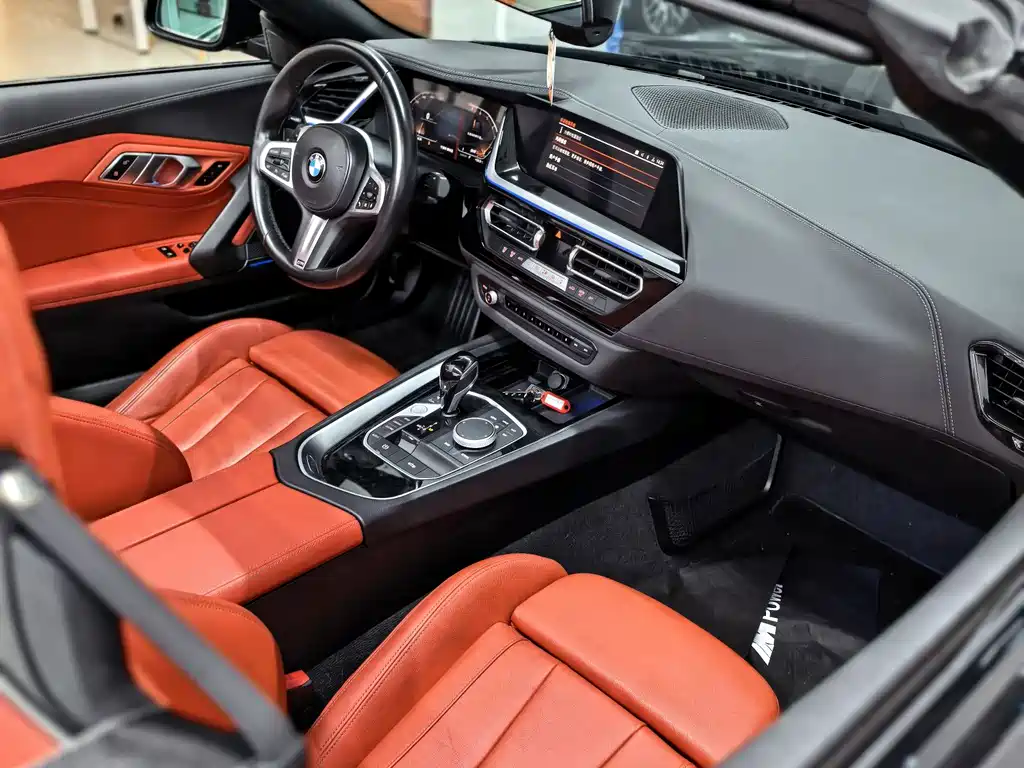 BMW Z4 2023 — фото 15