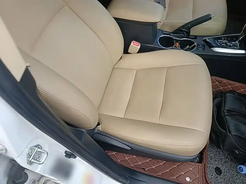 Toyota Corolla 2019 — фото 25