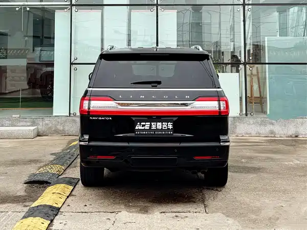 Lincoln Navigator 2019