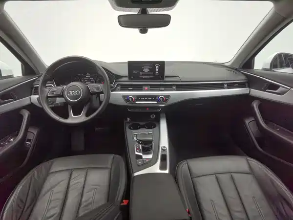 Audi A4L 2017