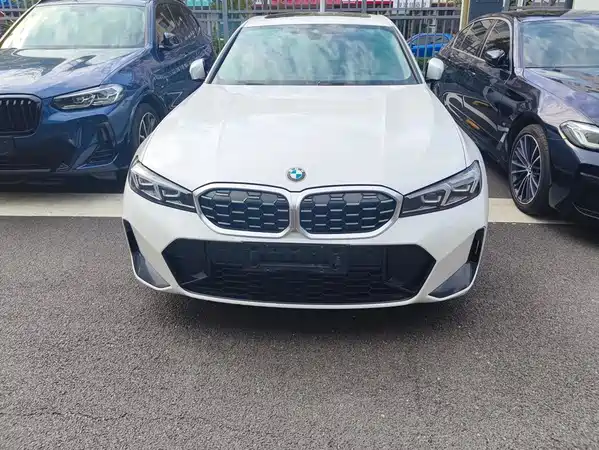 BMW 3 Series 2023