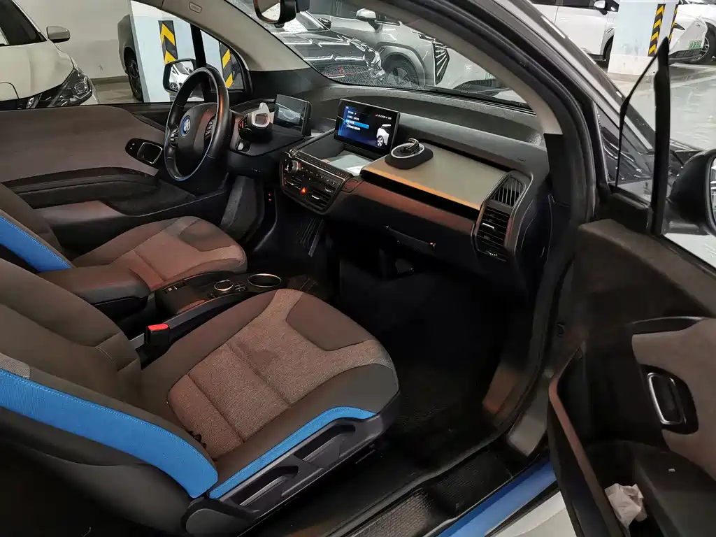 BMW i3 2018 — фото 5