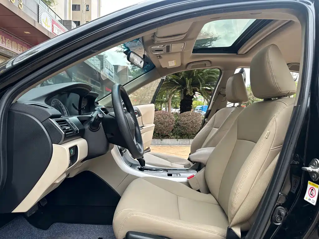 Honda Accord 2015 — фото 4
