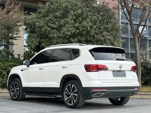 Volkswagen Tharu 2019