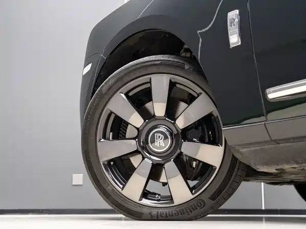 Rolls-Royce Cullinan 2022