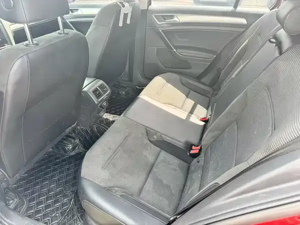 Volkswagen Golf 2020