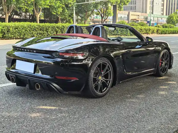Porsche 718 2020
