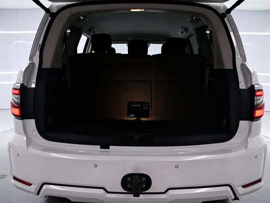 Nissan Patrol 2020 — фото 14