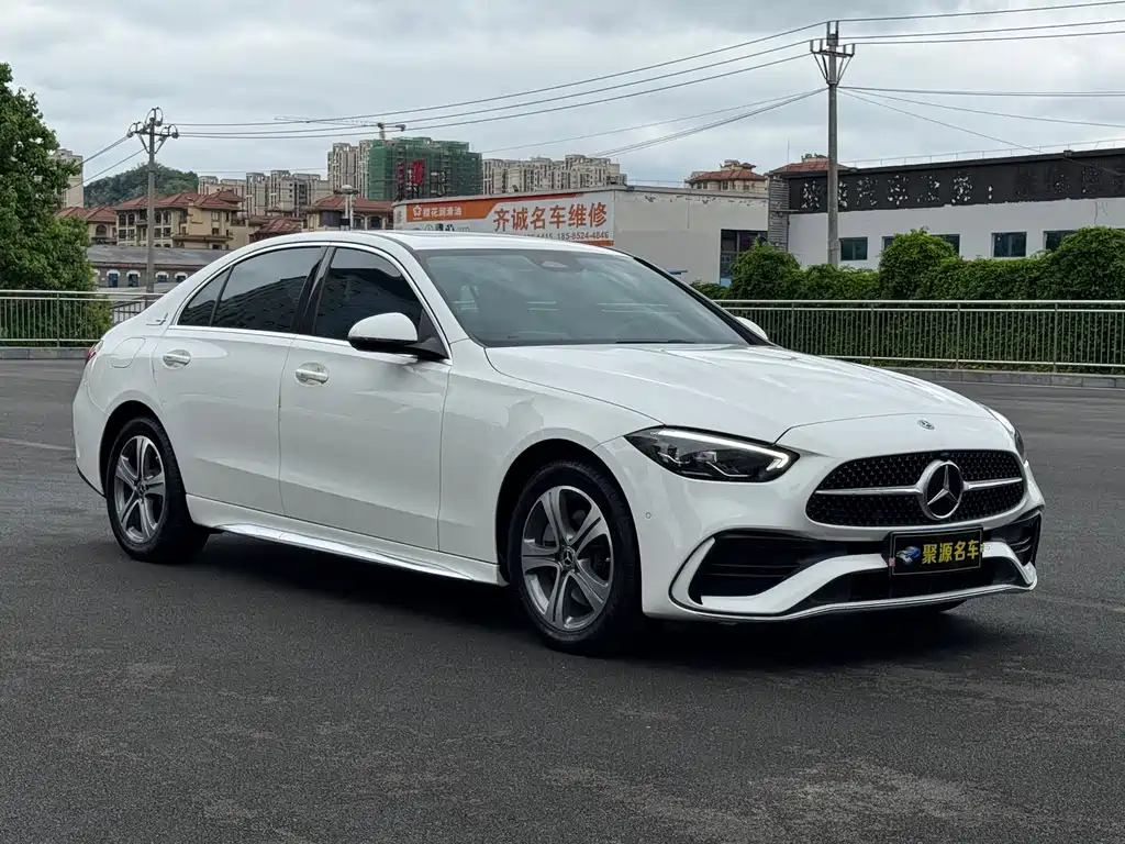 Mercedes-Benz C-Class 2022 — фото 3