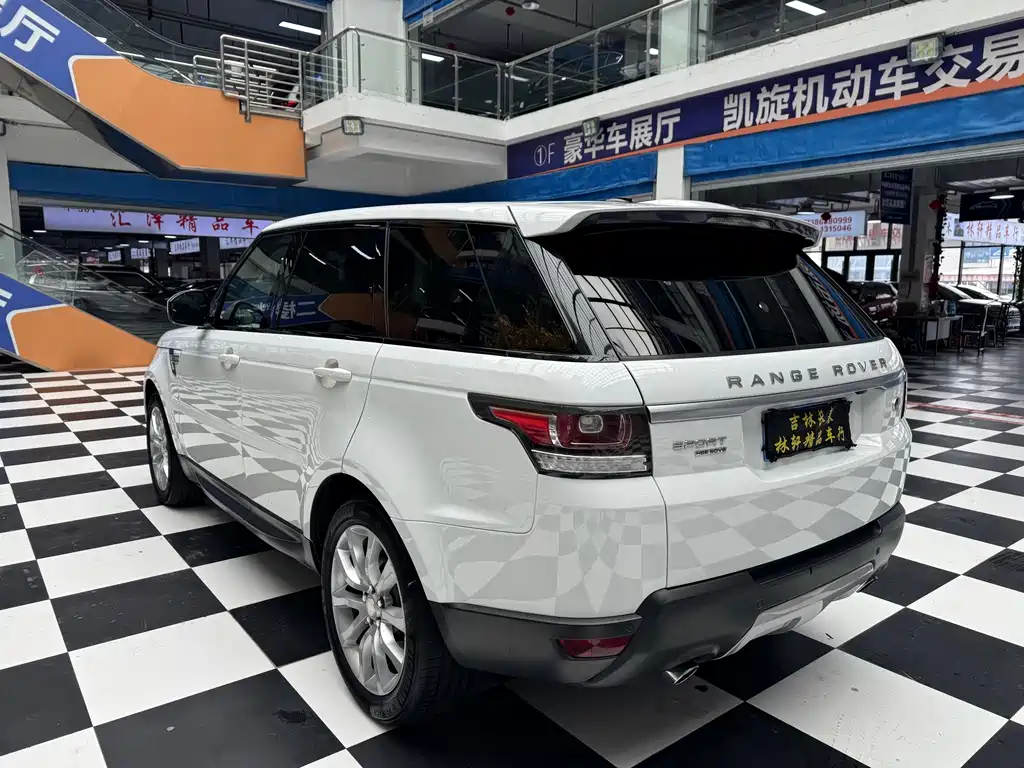 Land Rover Range Rover Sport 2015 — фото 7