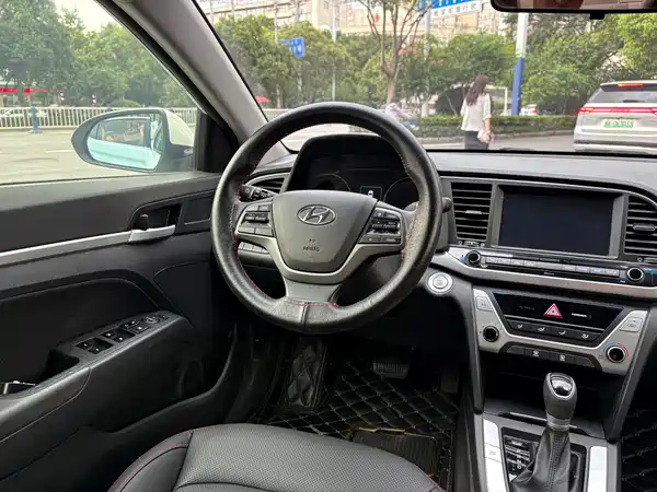 Hyundai Celesta 2017