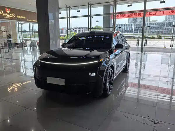 Li Auto L8 2022