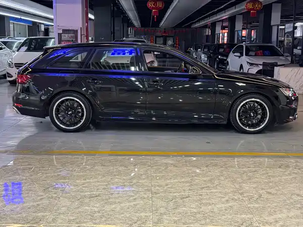 Audi A4 2020