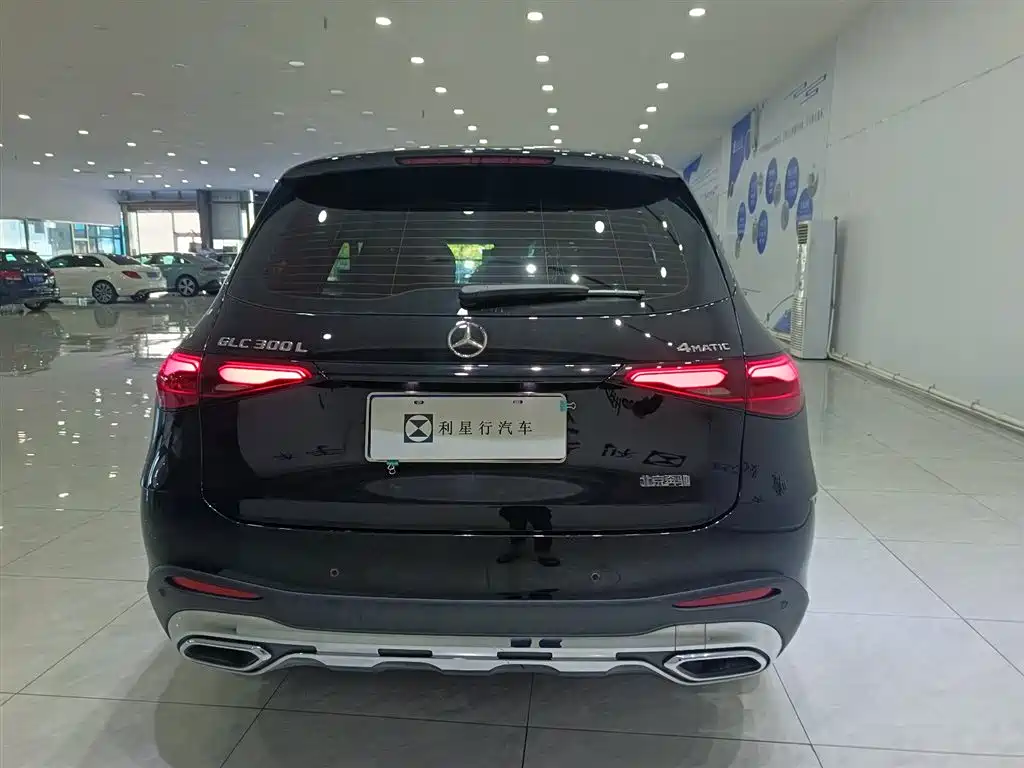 Mercedes-Benz GLC 2024