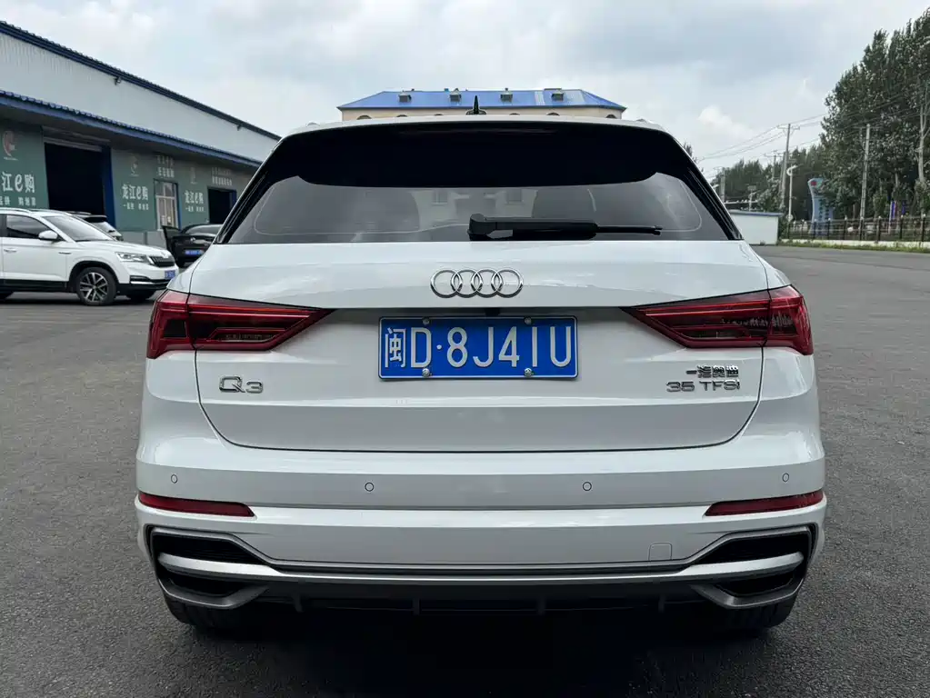Audi Q3 2022