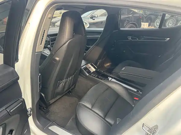Porsche Panamera 2014