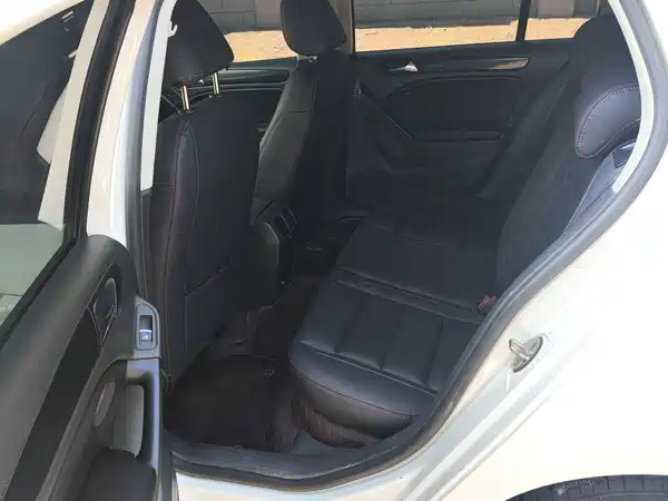 Volkswagen Golf 2012