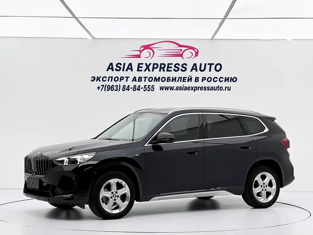 BMW X1 2023 — фото 1