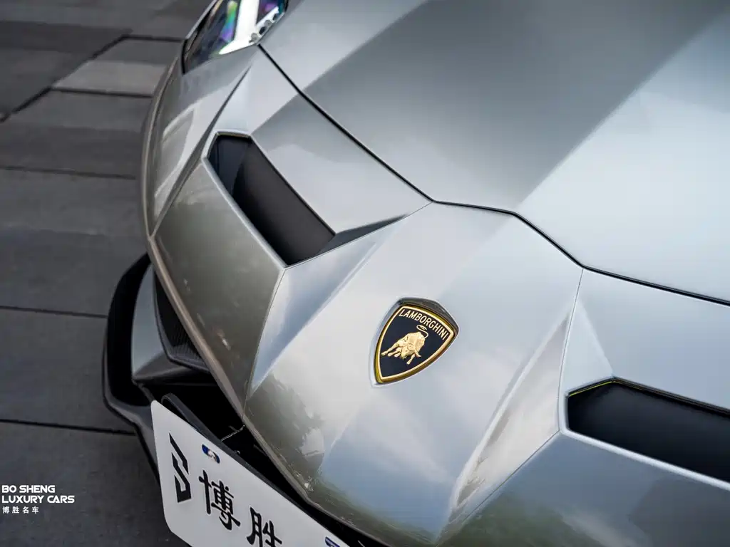 Lamborghini Aventador 2019 — фото 48