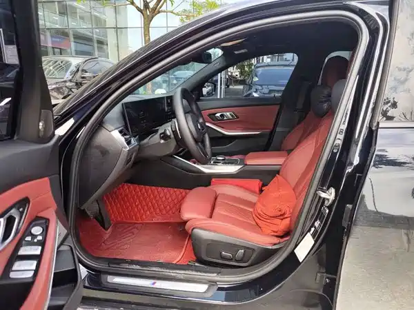 BMW 3 Series 2024