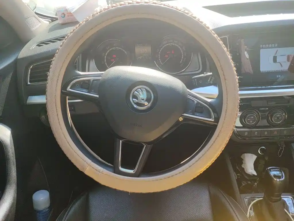 Skoda Kamiq 2023 — фото 3