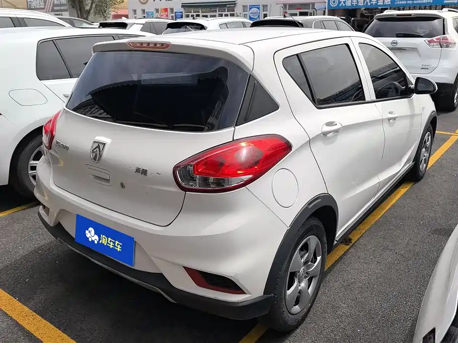 Baojun 310 2019