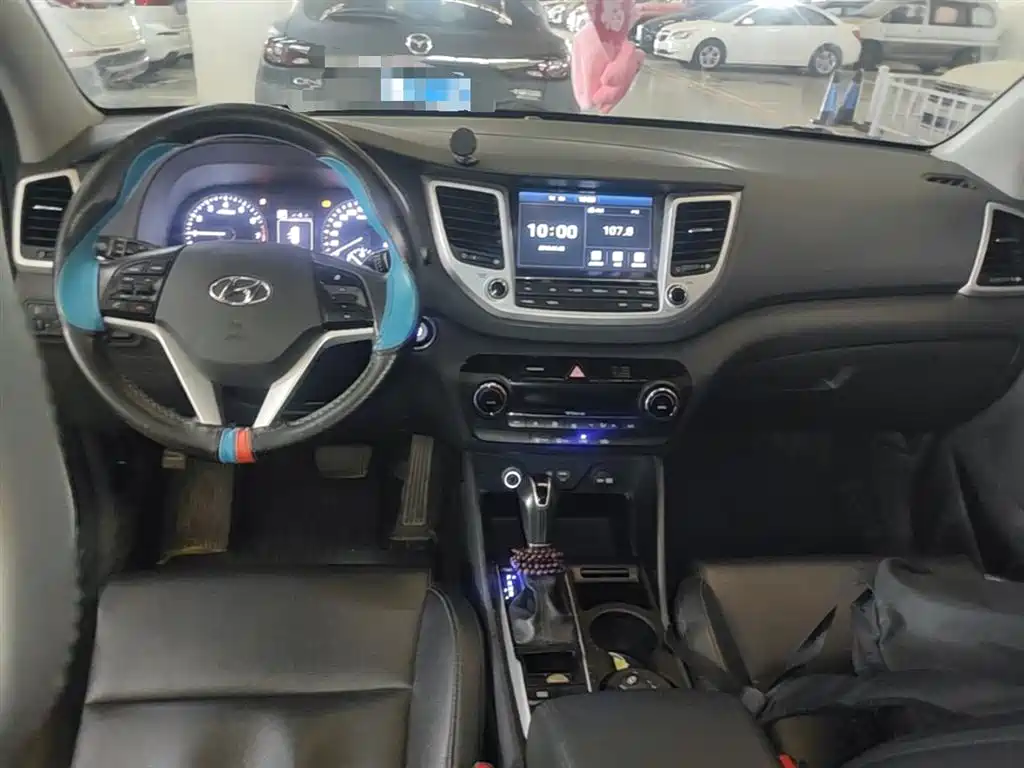 Hyundai Tucson 2018 — фото 10