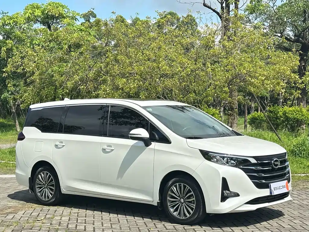 GAC Motor Trumpchi M6 2020 — фото 3