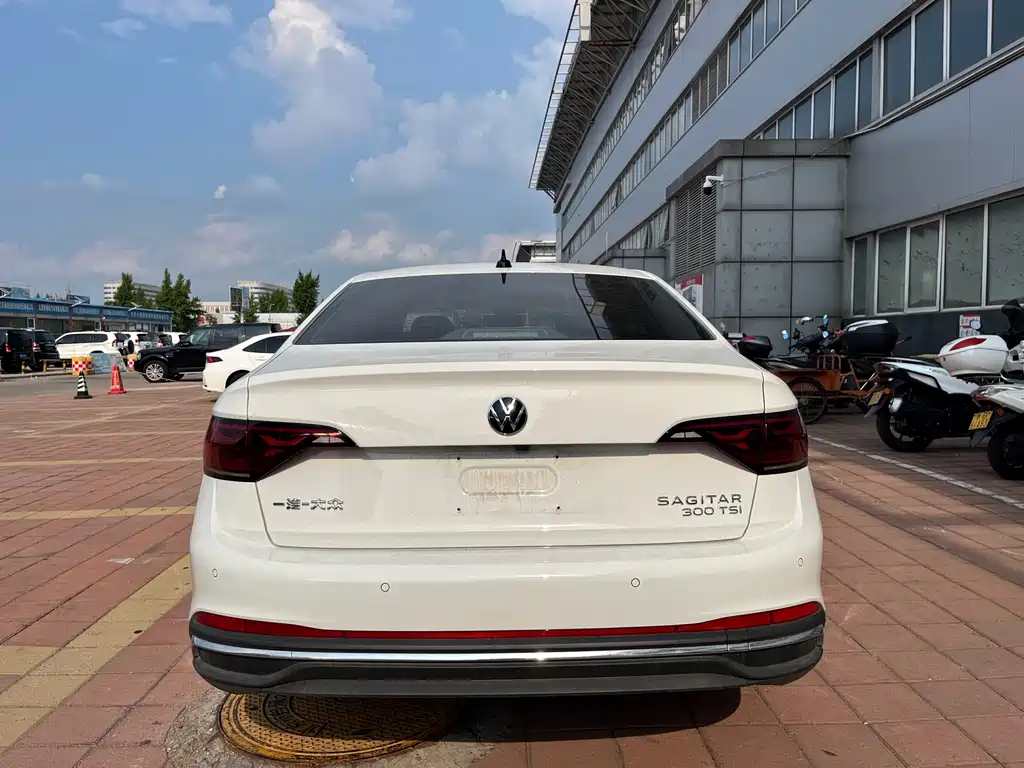 Volkswagen Sagitar 2025