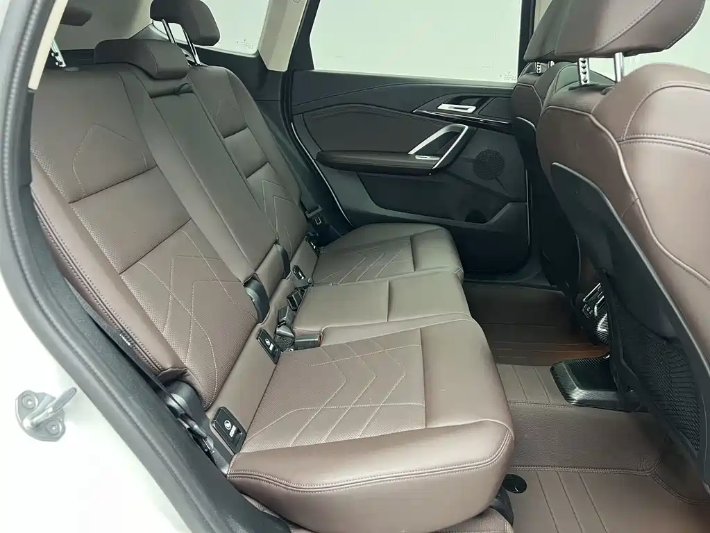 BMW X1 2024 — фото 10