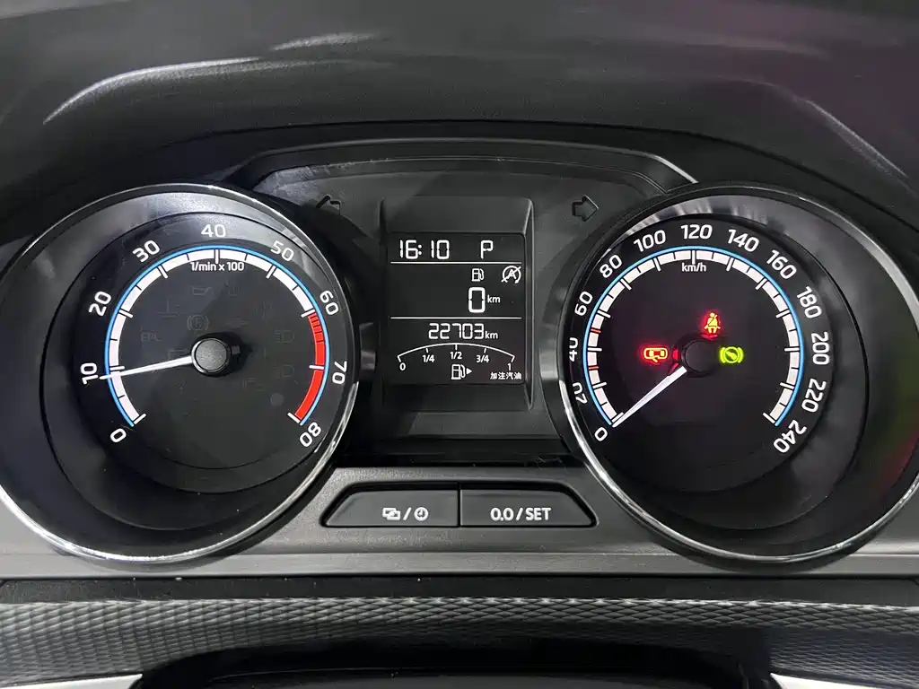 Skoda Kamiq 2023 — фото 17