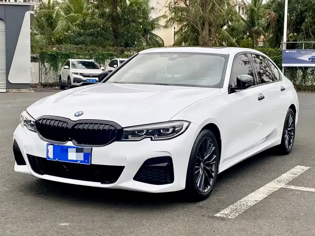 BMW 3 Series 2021 — фото 10