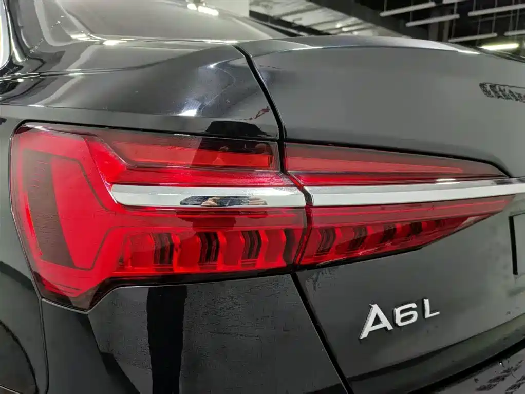 Audi A6L 2022 — фото 14