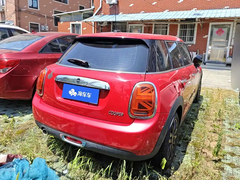 MINI MINI 2019