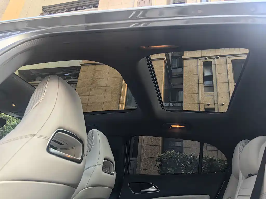 Mercedes-Benz GLA 2015 — фото 10