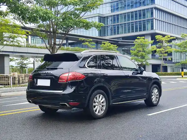 Porsche Cayenne 2013