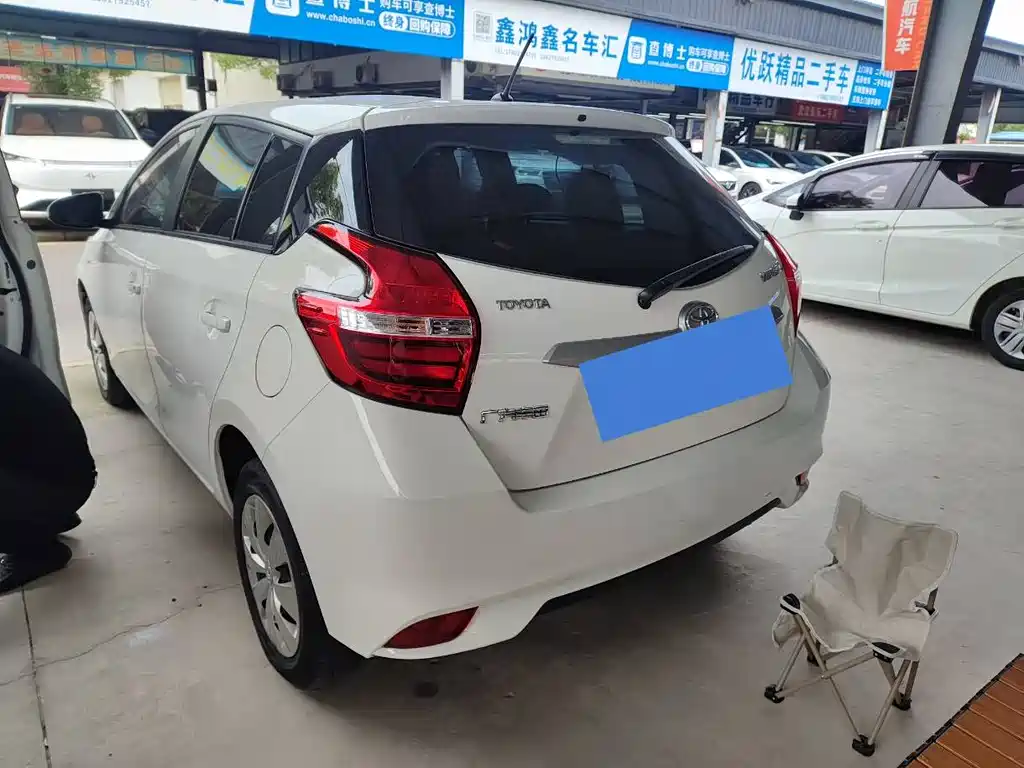 Toyota Yaris L 2019 — фото 15