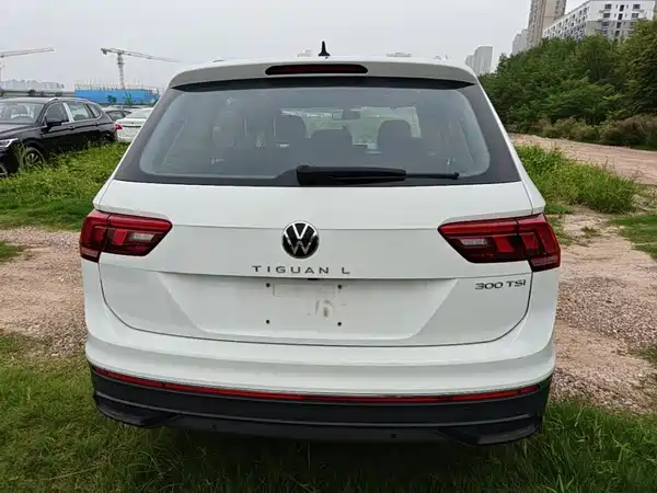 Volkswagen Tiguan L 2024