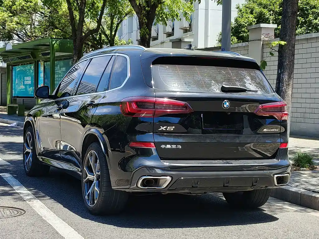 BMW X5 2021 — фото 18