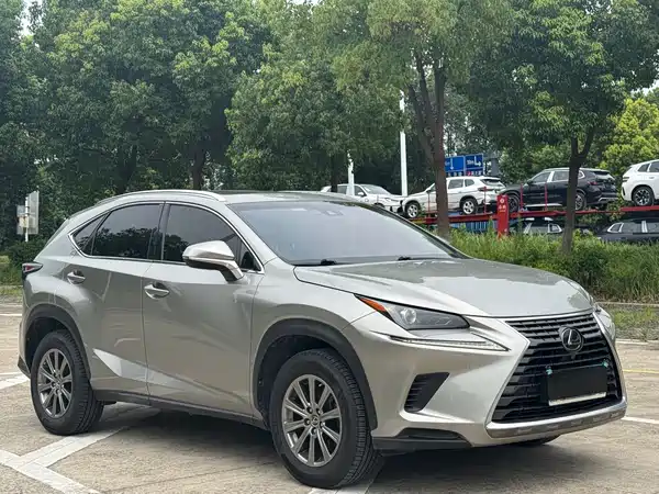 Lexus NX 2017