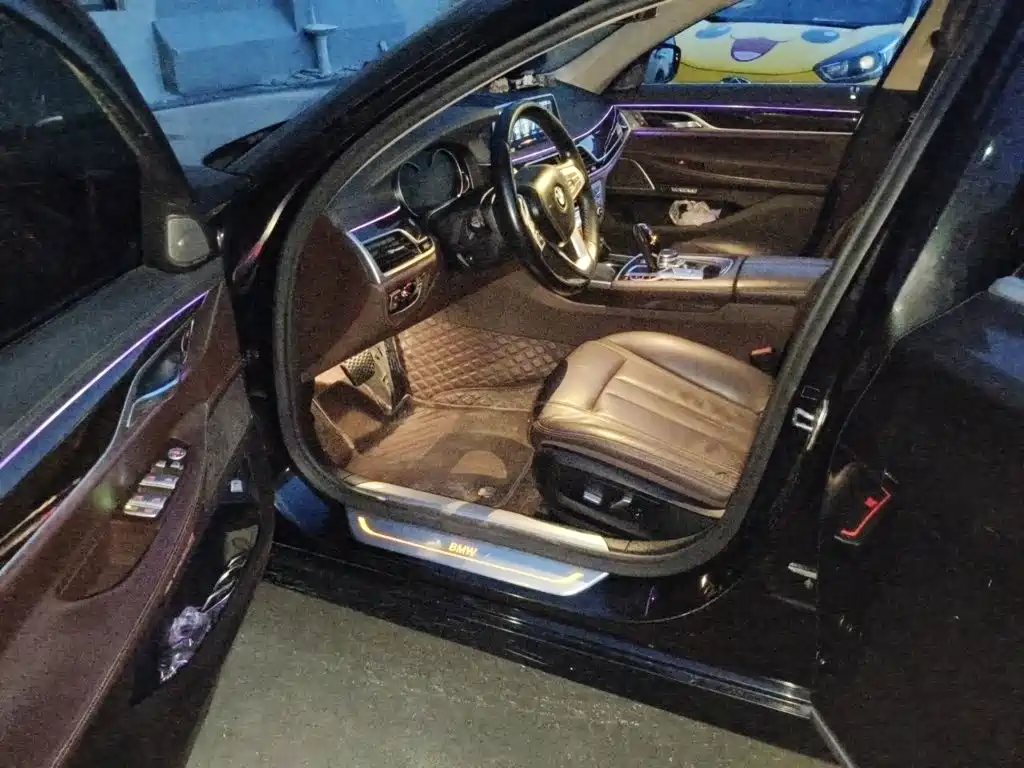 BMW 7 Series 2016 — фото 17