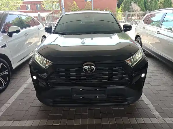 Toyota RAV4 2025
